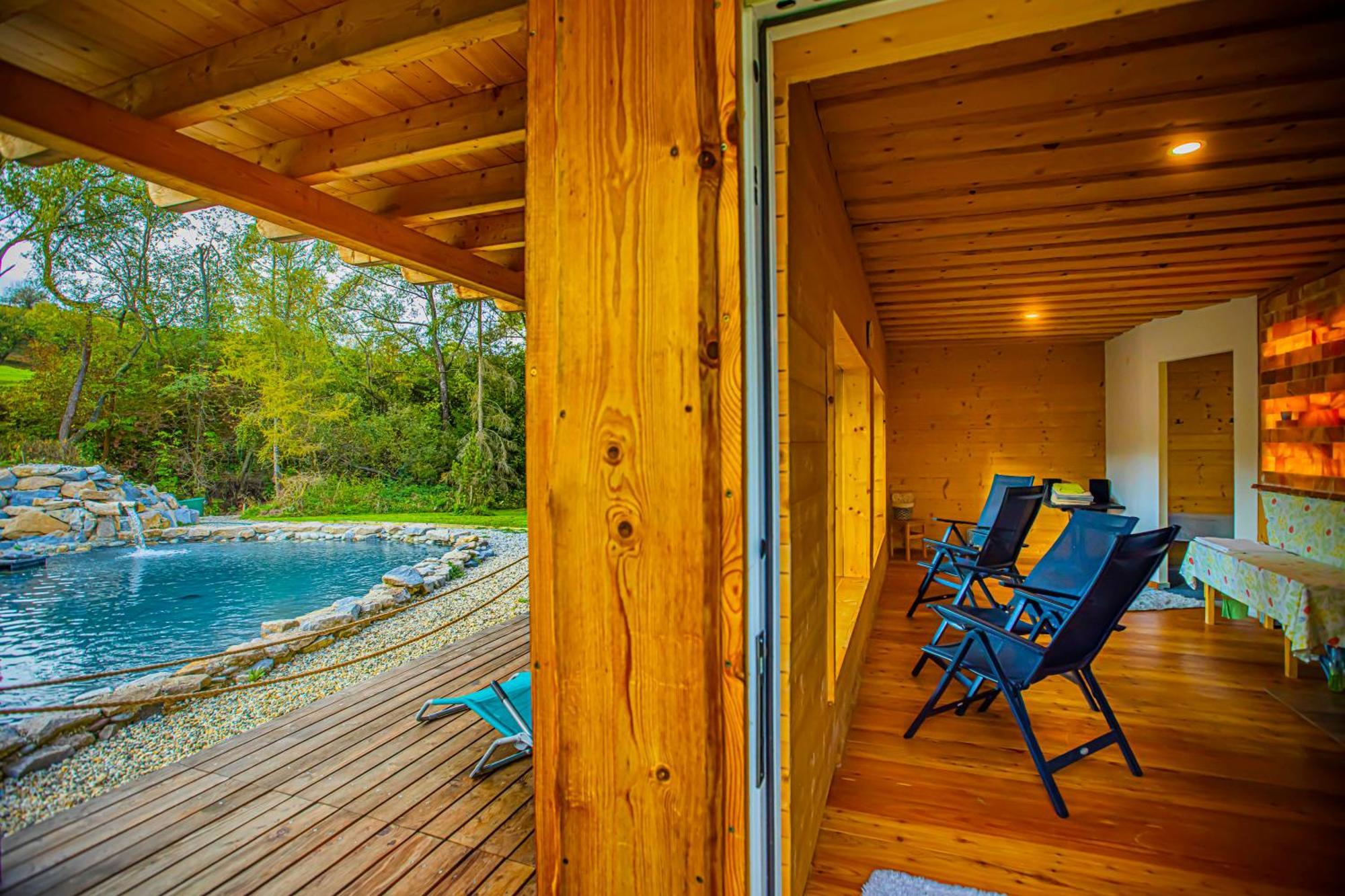 Holiday Home Holiday Raj Besenova Exterior photo