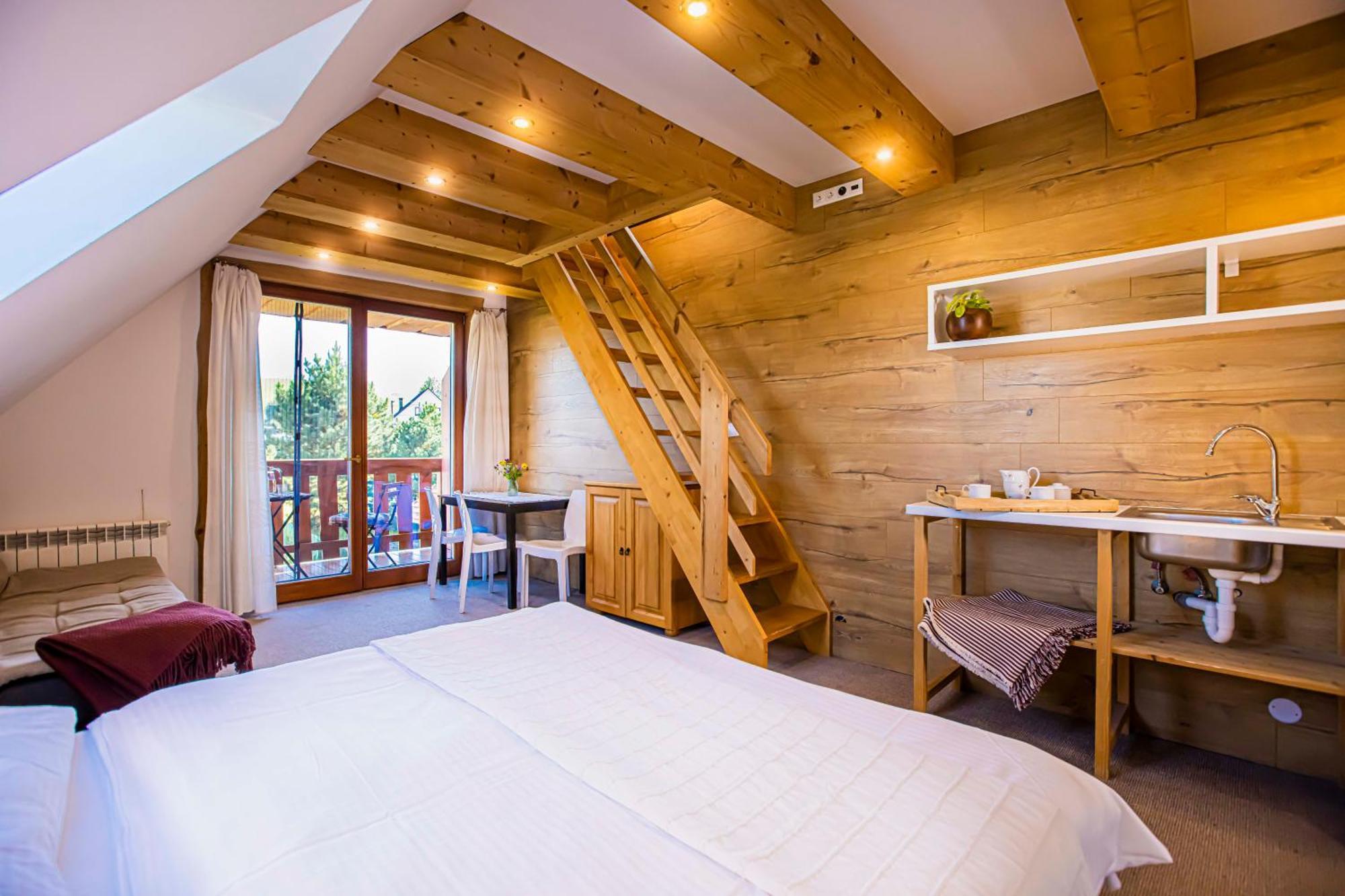 Holiday Home Holiday Raj Besenova Exterior photo